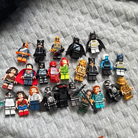 LEGO Batman Movie Minifigures Lot Batman Catwoman Robin Superman Wonder Woman