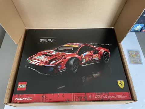 LEGO: Technic - Ferrari 488 GTE AF Corse #51 (42125) | New | Retired | Free Ship