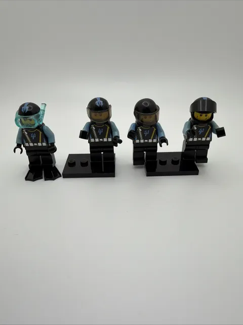 Lego Aquazone Aquaraiders Diver 4 Minifigure Lot