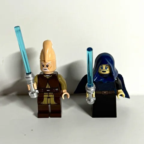 Official LEGO Star Wars Barriss Offee & Ki Adi Mundi Minifigures Set 75206