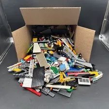 8LB Bulk Lot of LEGO Assorted Bricks from various themes