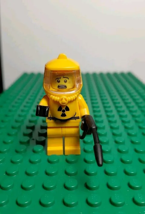Lego Hazmat Suit Guy Minifigure Series 4