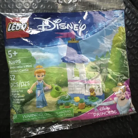 LEGO 30695 Disney Princess Cinderella's Mini Garden Castle -  New Sealed