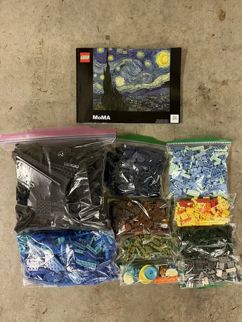 LEGO Ideas Vincent Van Gogh- The Starry Night Set #21333 - Pre-Used NO BOX
