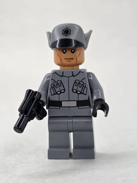 LEGO Star Wars First Order Officer Minifigure SW0670 TIE Fighter 9t