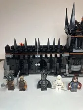 Lego 79007 The Lord of the Rings Battle at the Black Gate with 5 Minifigures