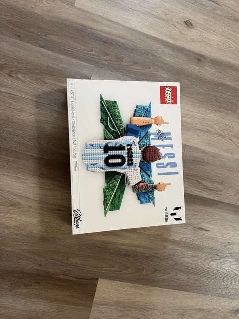 LEGO 43018 Leo Messi Celebration Limited Edition Brand New Sealed In Box