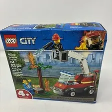 LEGO 60212 Barbecue Burn Out UNOPENED SEALED 2019 Fire Truck Fighter Hot Dog