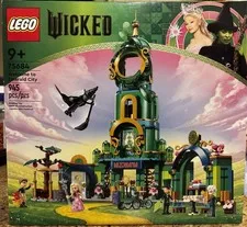 LEGO Wicked Welcome to Emerald City 75684 New Sealed 945 Pieces Ages 9
