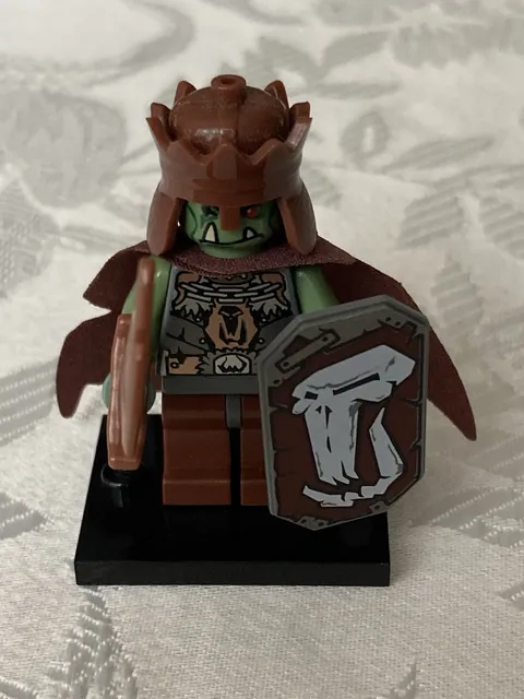 Lego Fantasy Era Troll King Minifigure (cas420) with Cape, Sword And Shield