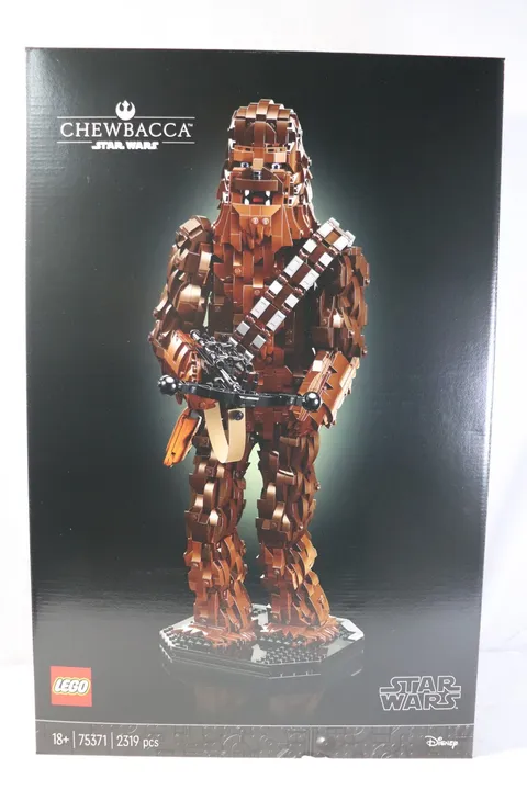 LEGO Star Wars 75371 Chewbacca 2319pc Build Display Set New Factory Sealed