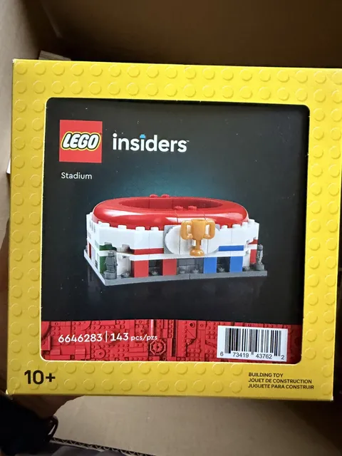 LEGO Insiders Sports Stadium FIFA World Cup 2026 (6646283) GWP 143 pcs SEALED