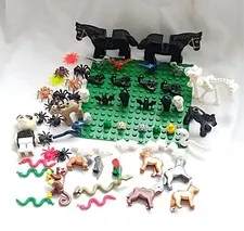 LEGO 50+ Piece ANIMAL LOT ~ Scorpions, Monkey, Bats, Owls, Dogs, Dinosaurs++