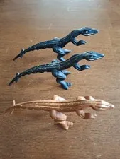 LEGO Lot of 3 MUTANT LIZARDS MINIFIGURE DINOSAUR RAPTOR DINO 7475 Black Tan