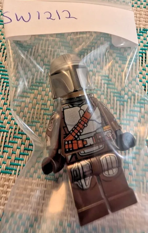 LEGO Star Wars Minifigure Lot 6 Mandalorian Grogu Poe Dameron x2 Rey Sequel