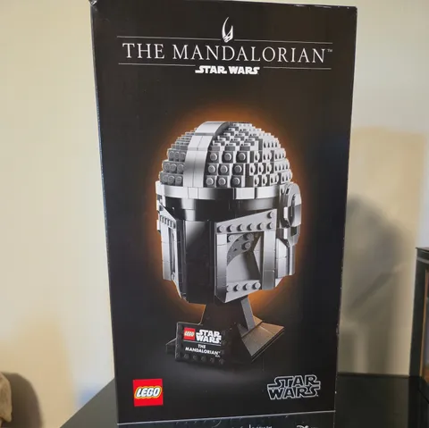 LEGO STAR WARS #75328 The Mandalorian Helmet New Factory Sealed 584 Pieces