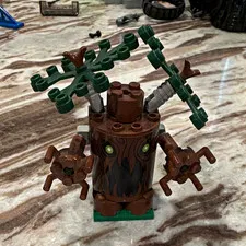 LEGO scooby doo mystery machine 75902 side tree monster build
