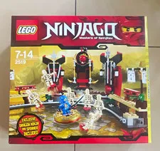 LEGO NINJAGO 2519 Skeleton Bowling Masters of Spinjitzu 371 Pieces 7-14