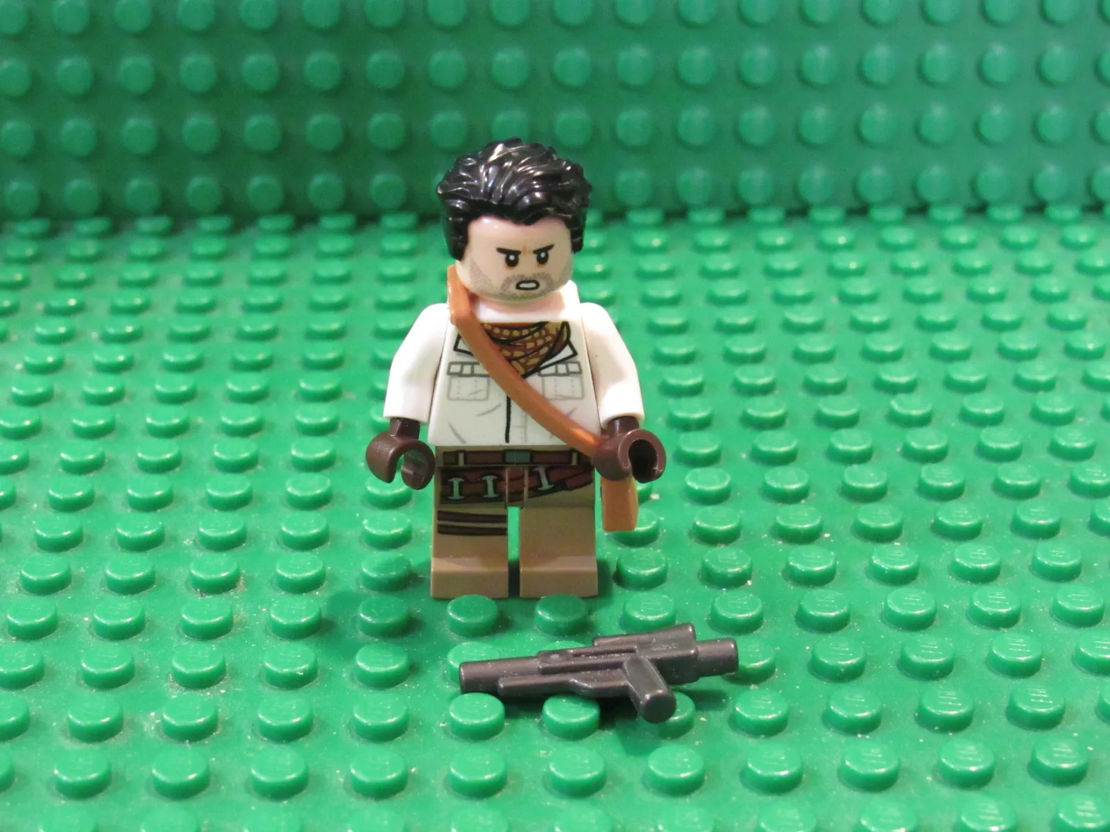 Lego Star Wars Minifigure sw1049 Poe Dameron (White Shirt) - 75249 PM19