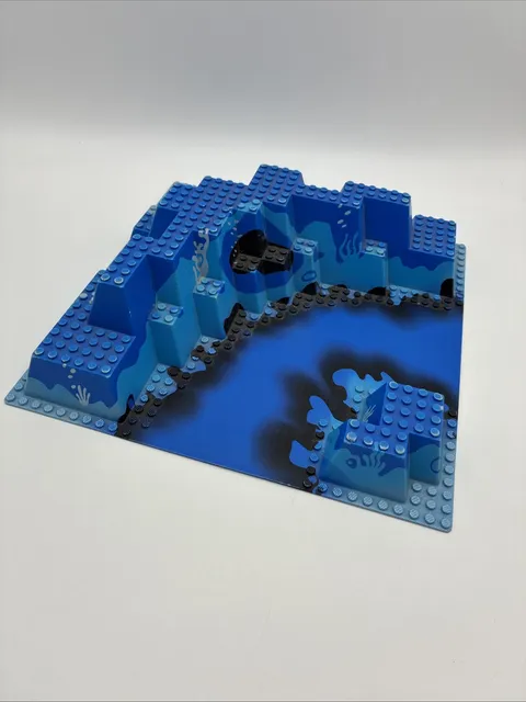 LEGO 6024px1 Raised Baseplate 32x32 Aquazone Ocean Underwater Terrain Lego Toy
