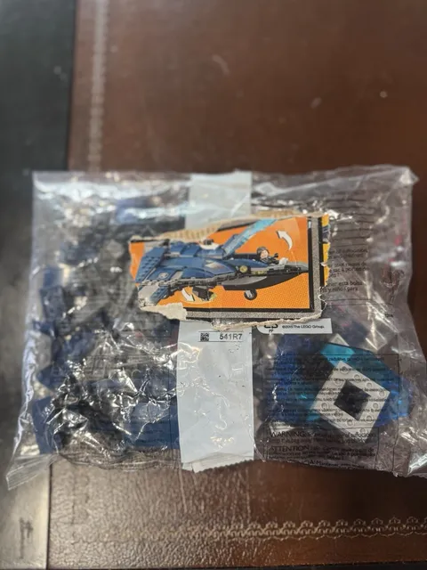 LEGO Marvel Avengers Quinjet Bag 5 Only Sealed 2015 541R7 Incomplete