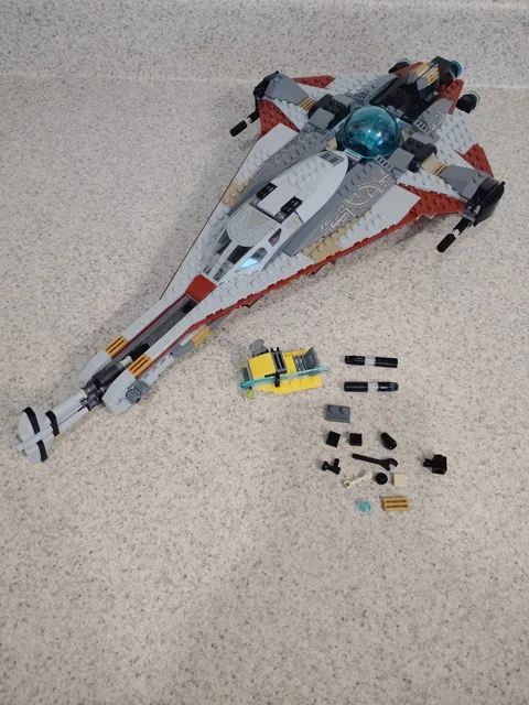LEGO Star Wars: The Arrowhead 75186 - 97% Complete, NO MINIFIGS * Read