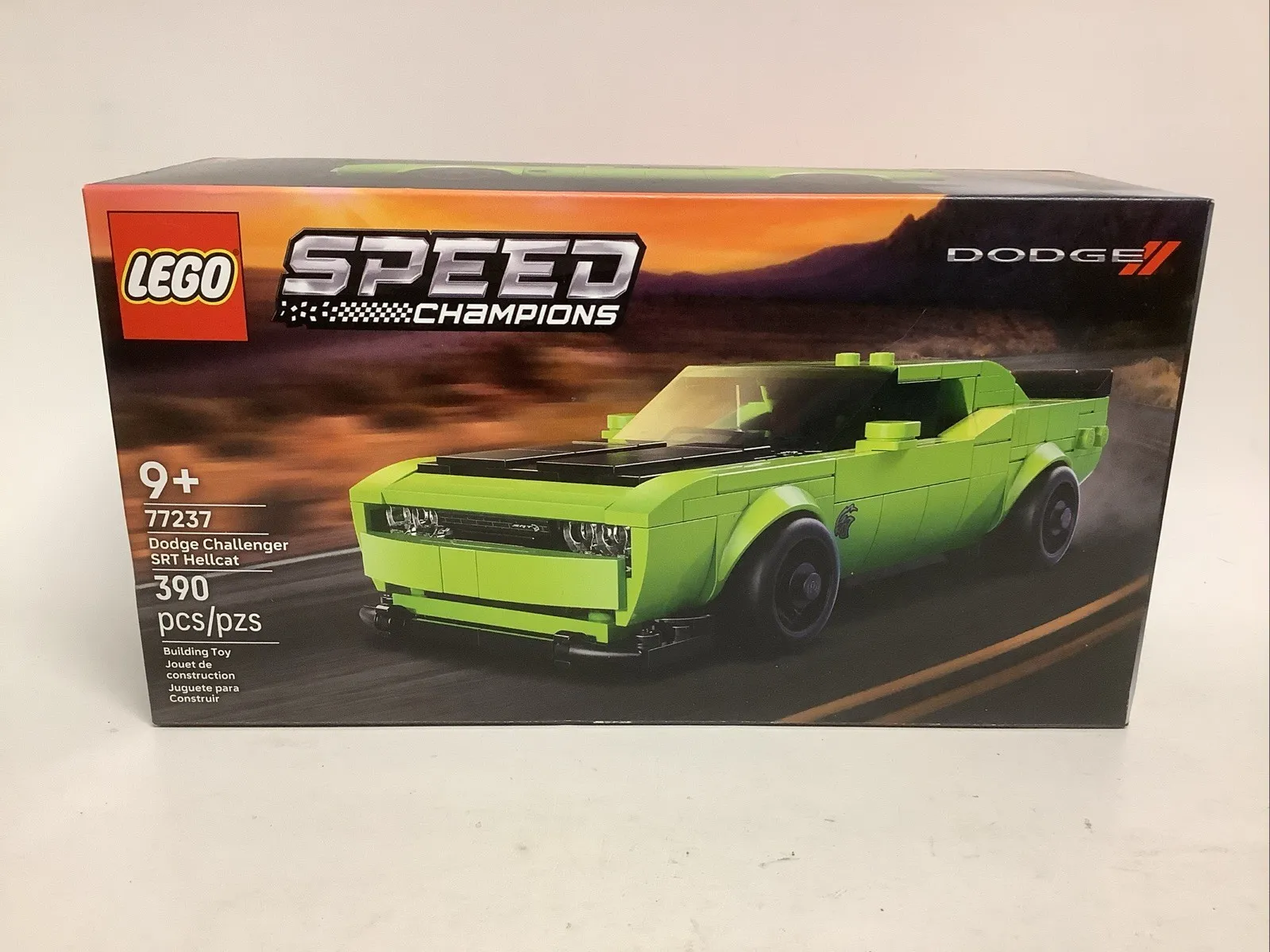 LEGO Speed Champions 77237 Dodge Challenger SRT Hellcat Set 390pcs
