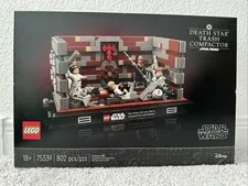 LEGO Star Wars Death Star Trash Compactor 75339 802 pcs Diorama Creased Box