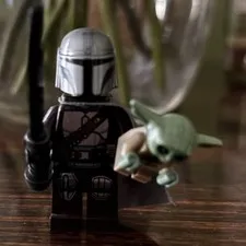 Real LEGO Star Wars The Mandalorian with custom add on Minifigure and Grogu