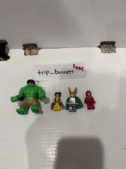 LEGO Marvel Minifigures Lot of 4