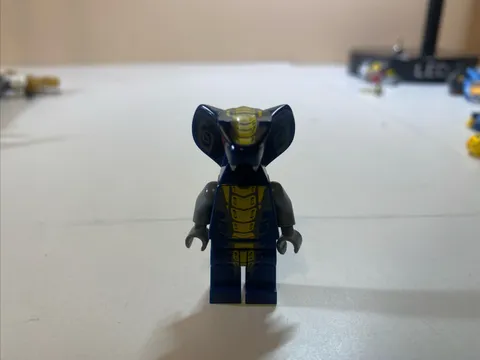 Lego Slithraa Minifigure Ninjago Rise of the Snakes 9446 9573 njo045 Njo0045