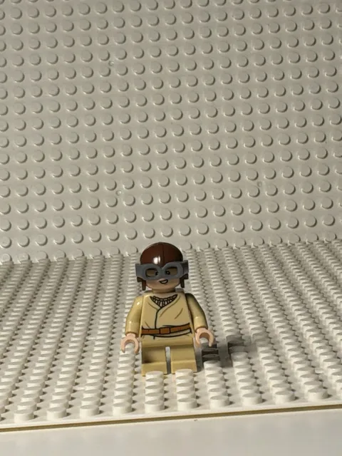 LEGO Star Wars SW1001- Anakin Skywalker (Short Legs, Aviator Cap) minifigure
