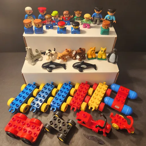 Lego Duplo Lot Figures People Animals Car Vehicles 1980s-2000s Orca Dog Cleaned