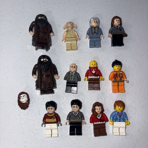 Lego Harry Potter Lot And Assorted MiniFigures, Parts and Pieces 12 Mini Figs