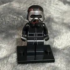 Lego Supreme Leader Kylo Ren Minifigure Star Wars  Shuttle 75256