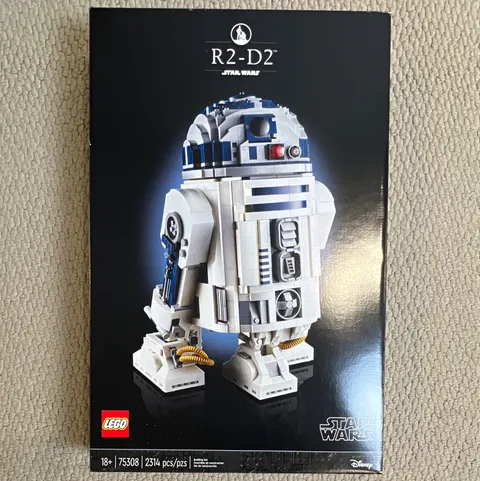 LEGO Star Wars R2-D2 75308 2314pcs 18+ Limited Edition 2021 Retired Box