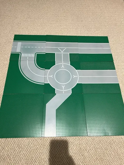Lot Of 9 Vintage Lego Street Road Airport Building Green Base Plates 32 x 32