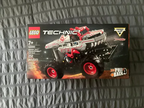LEGO TECHNIC: Monster Jam Thunderroarus Pull-Back. Unopened