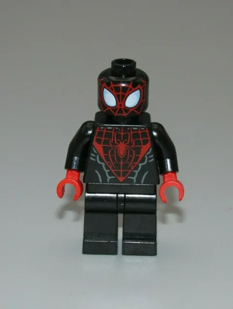 LEGO Spiderman Miles Morales black red minifigure Spider-man 76036
