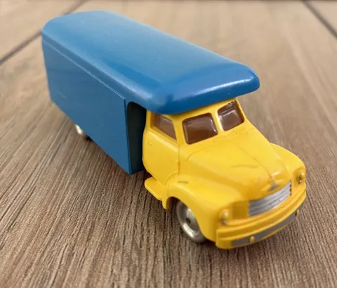 Vintage LEGO Transport Bedford Van Truck 1970s +FAST SHIPPING from Colorado!