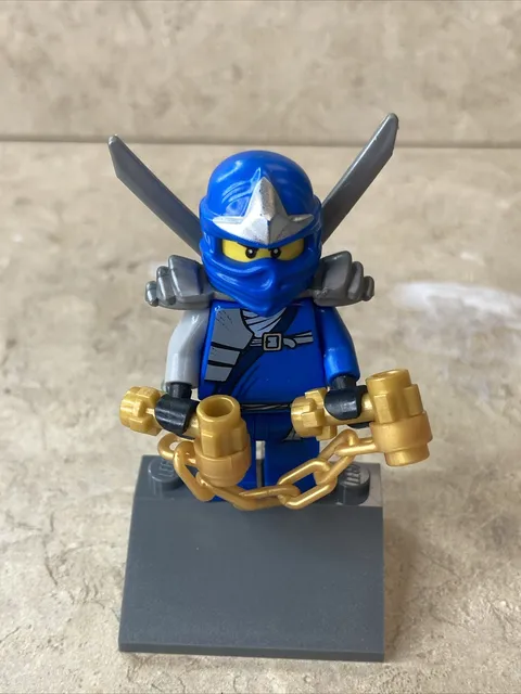 LEGO Ninjago  Jay ZX Minifigure w/shoulder armor