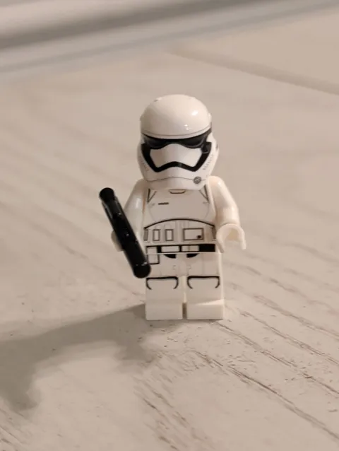 LEGO Star Wars Minifigure First Order Stormtrooper sw0667