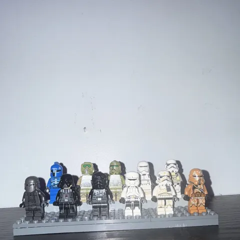 LEGO Star Wars Minifigure Lot of 11 