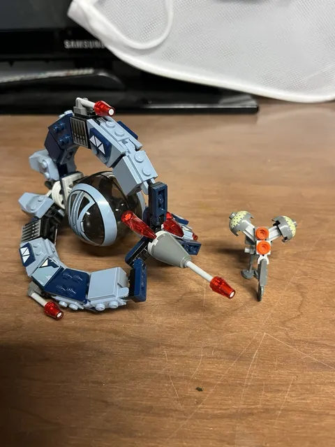 LEGO Star Wars: Droid Tri-Fighter (7252) 100% Complete