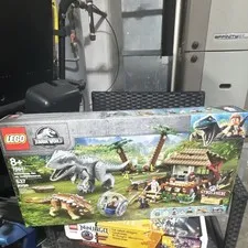 LEGO Jurassic World Indominus Rex vs Ankylosaurus 75941 537pc Gyrosphere Boxed
