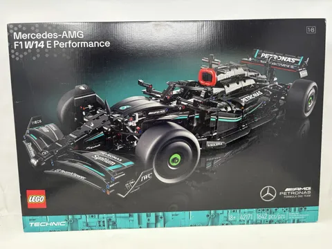 LEGO TECHNIC: Mercedes AMG F1 W14 E Performance (42171) *Sealed!