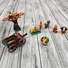 Incomplete LEGO SEASONAL: Thanksgiving Harvest (40261) Minifigures 