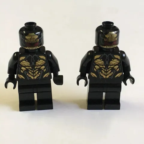 Lot of 2 LEGO Minifigure Outrider sh505 Marvel Super Heroes