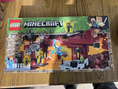 LEGO Retired Minecraft The Blaze Bridge 21154 Complete Set Boxed 372pc
