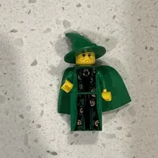 LEGO Minifigure 2000s Harry Potter Professor Minerva McGonagall Green Cape hp022